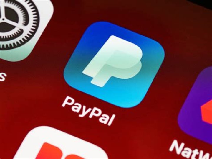 Is Venmo safer than PayPal?