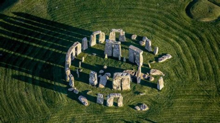 Was Stonehenge built by slaves?