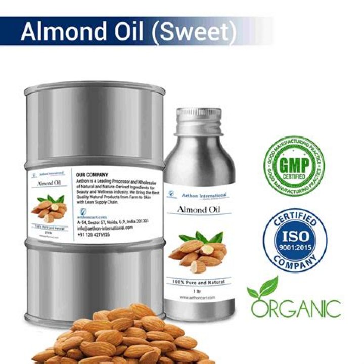 What's in sweet almond oil?