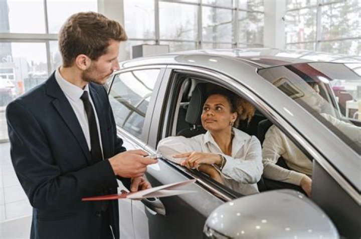 What are some benefits to buying a new vehicle?