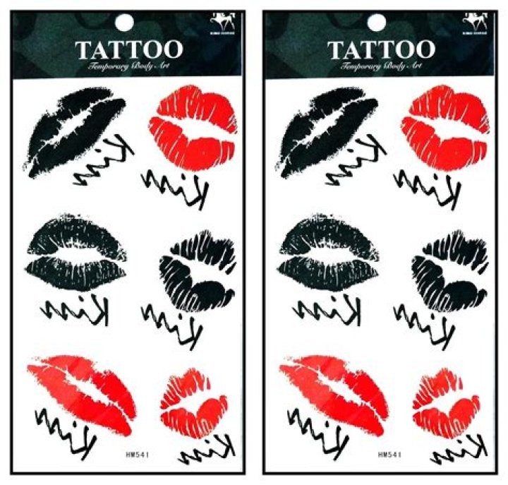 What does a red kiss tattoo mean?
