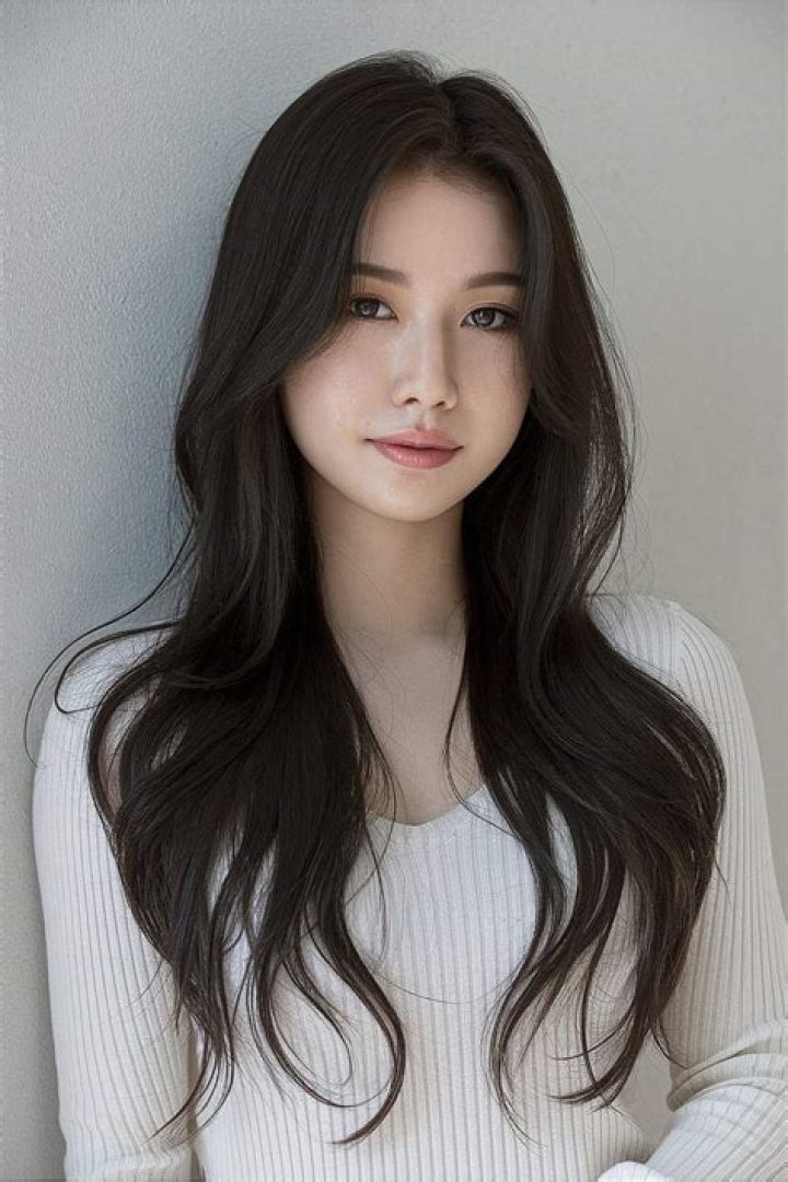 What does long hair say about a girl?