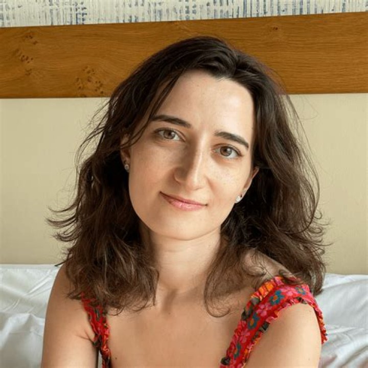 What does the name Tiffani mean for a girl?