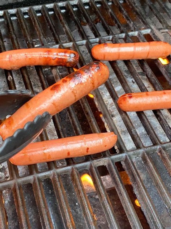 What is better boiled or grilled hot dogs?