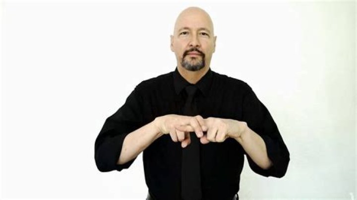 What is chair in ASL?