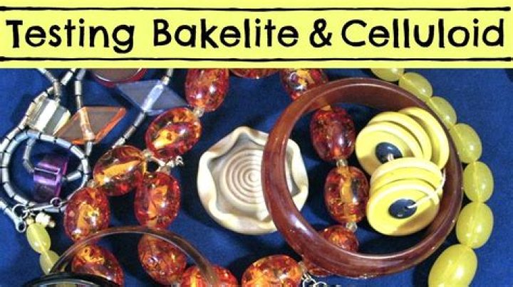 What is the difference between celluloid and Bakelite?