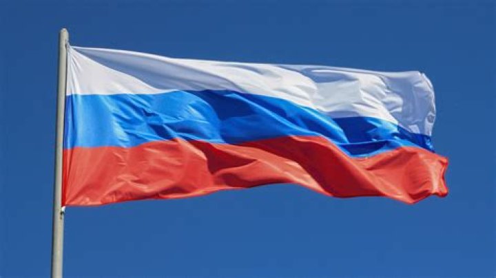 What is the Russian flag emoji?
