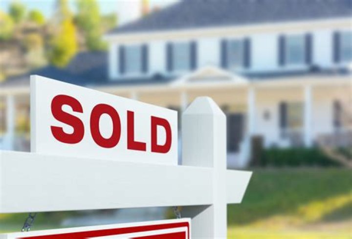 When a house is sold Who gets the money?