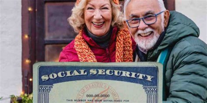 When a married couple retire Do they both get Social Security?