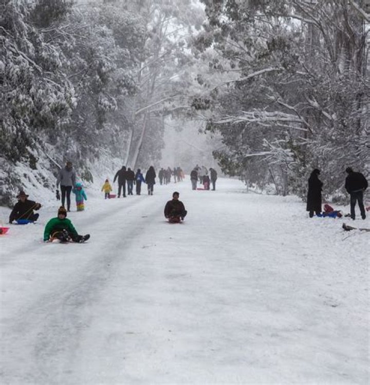 When did it last snow in Melbourne?
