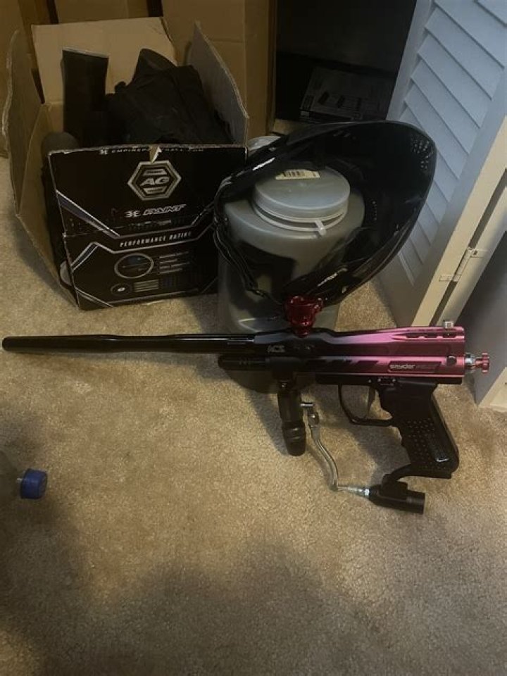 When was the first electronic paintball gun made?