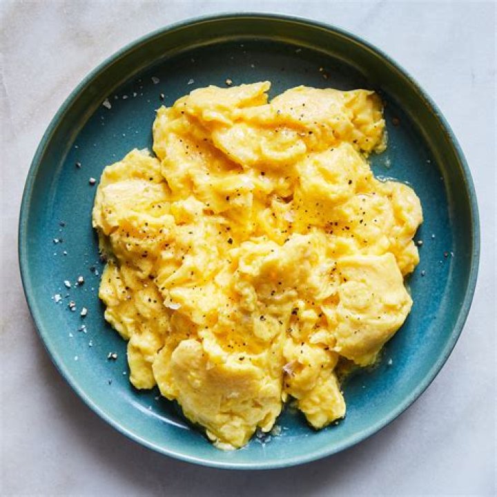 Which is better scrambled eggs or sunny side up?