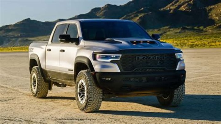 Which Ram 1500 engine is best for towing?
