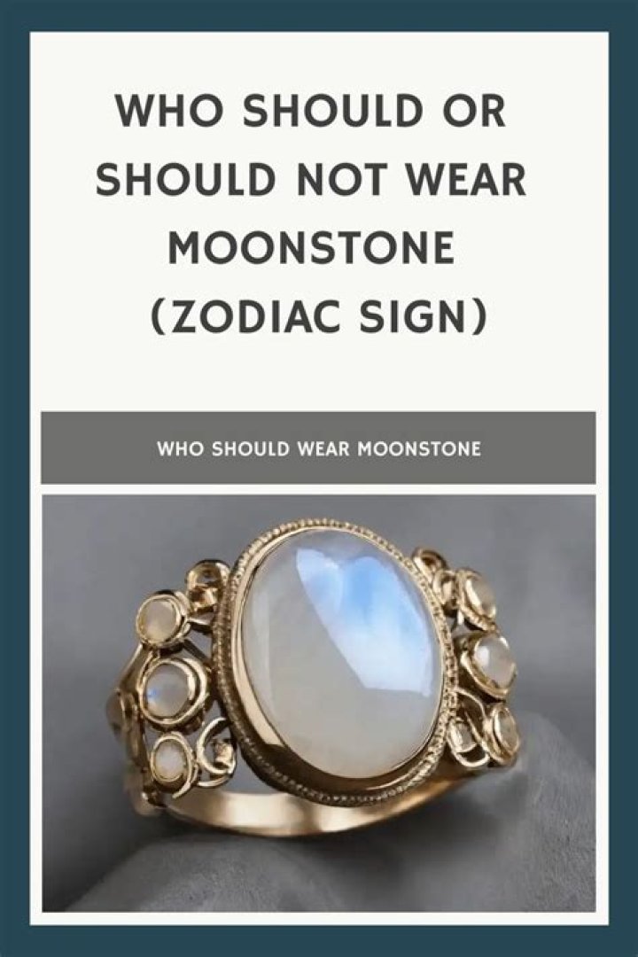 Who can wear moonstone?