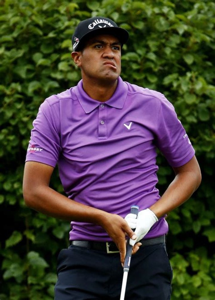Who is the billionaire caddy?
