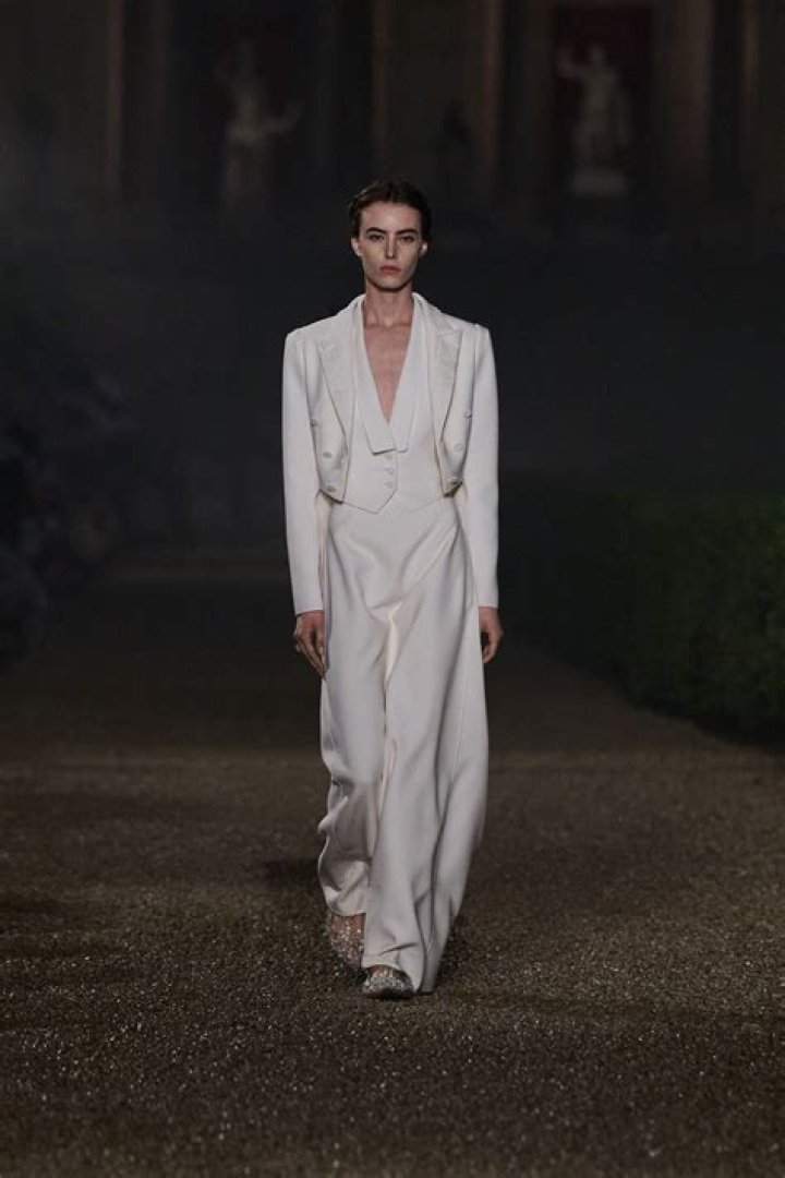 Who is the new Dior girl?