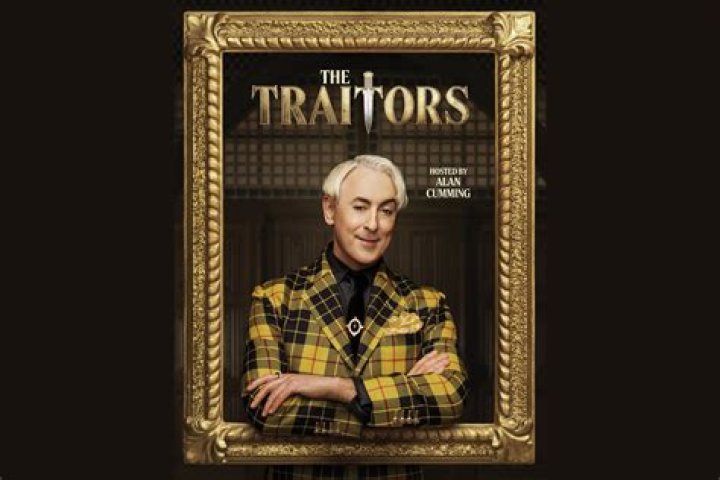 Who is the traitor in MHA latest chapter?