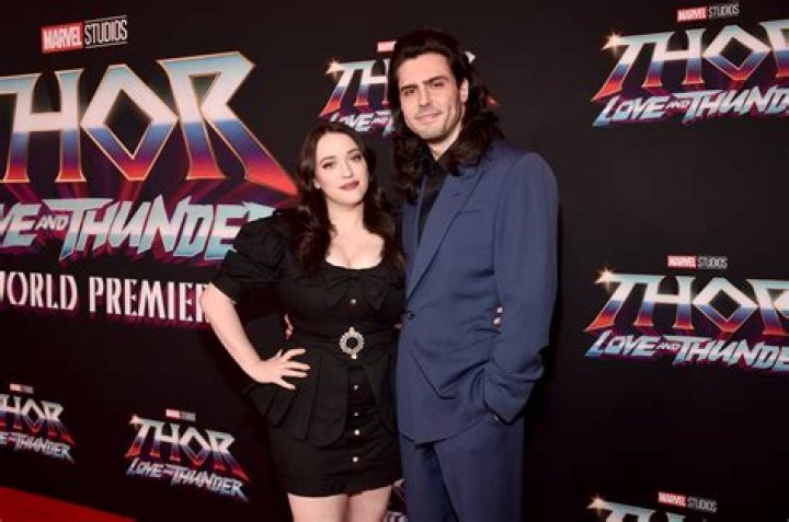 Who is Thor dating in comics?