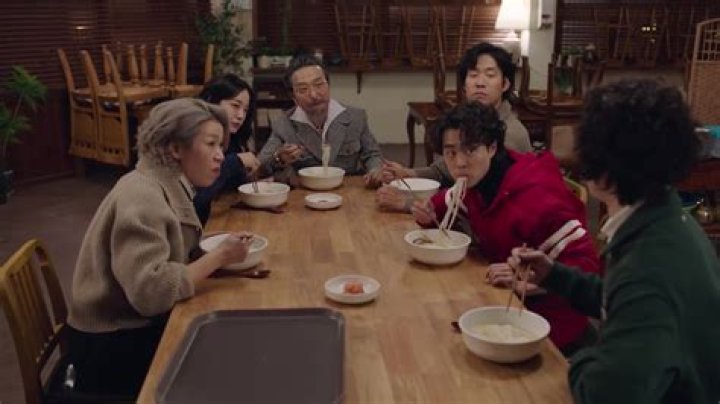 Who will replace Marcelo Bielsa?