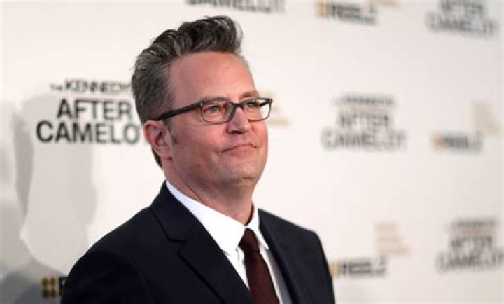 Why did Chandler wear glasses?