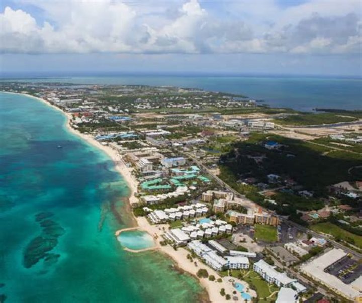Why do criminals use the Cayman Islands?