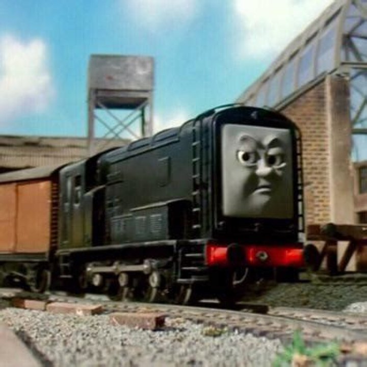 Why do diesels not rev high?