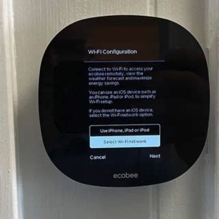 Why does my Ecobee thermostat keep going offline?
