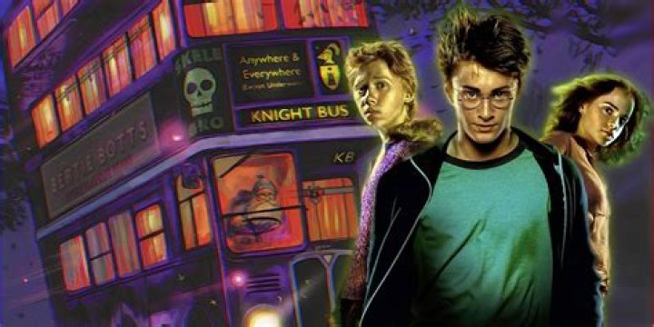 Why is the Knight Bus Spelt with AK?